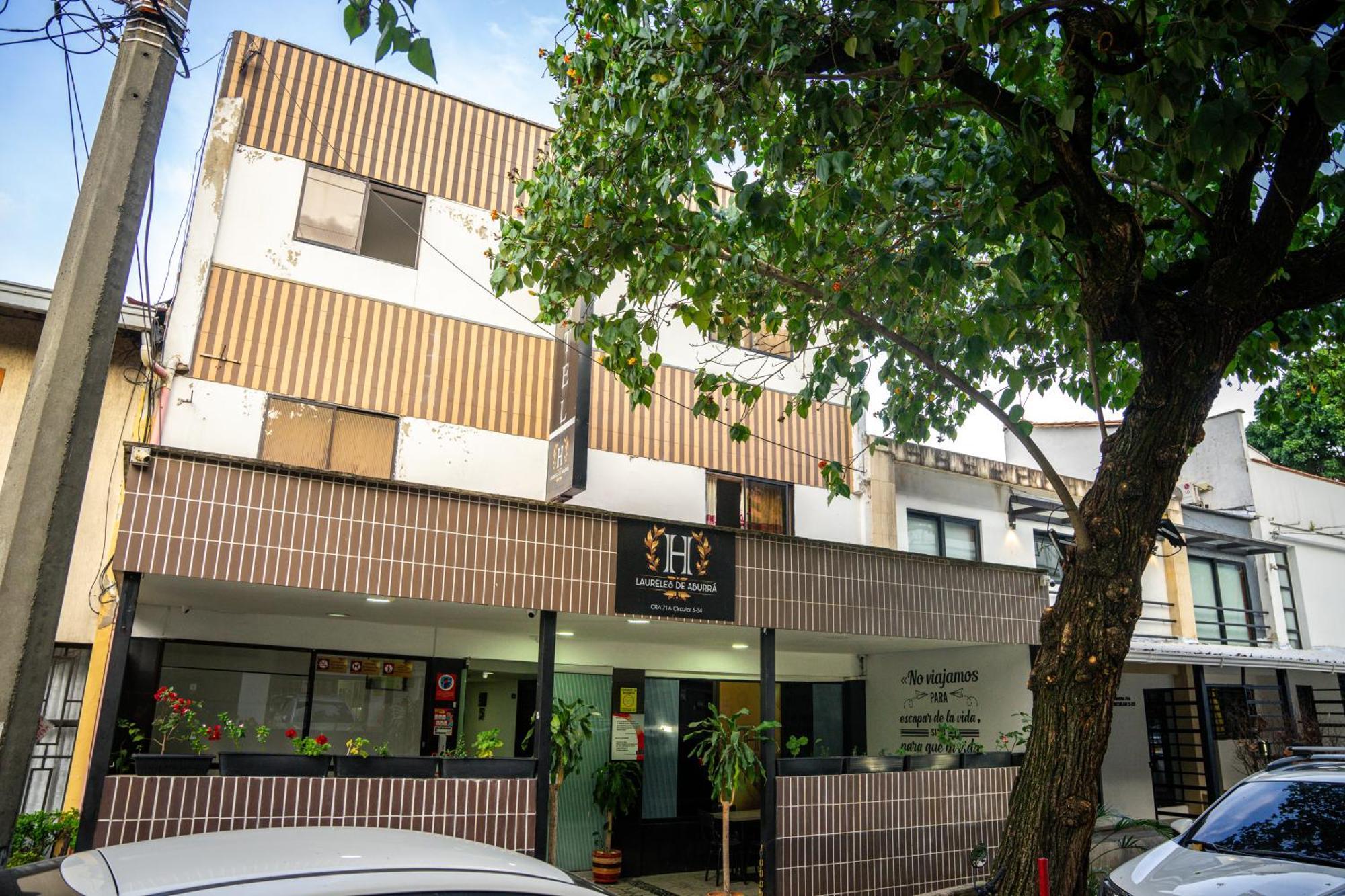 Hotel Laureles De Aburra Medellin Exterior photo